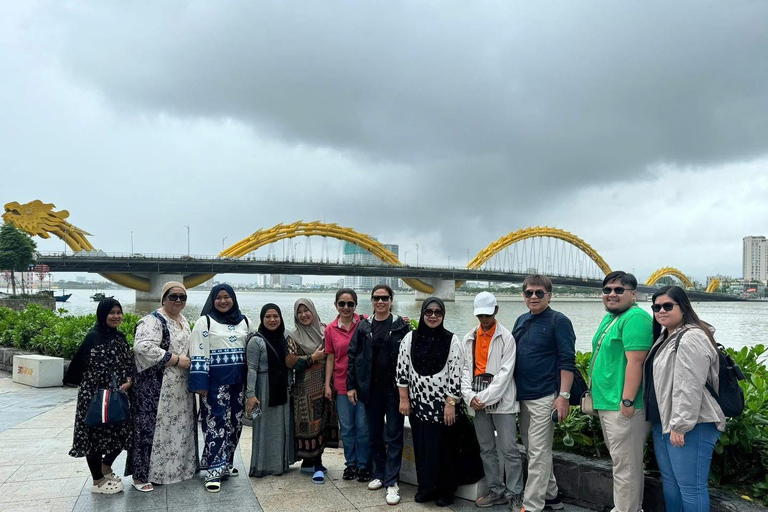 Da Nang: Marmorberge, Linh Ung Pagode, geführte Bootstour bei Nacht