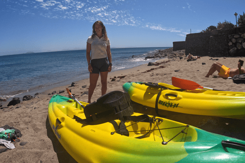 Kayak tour with snorkeling in Playa Blanca, Lanzarote.