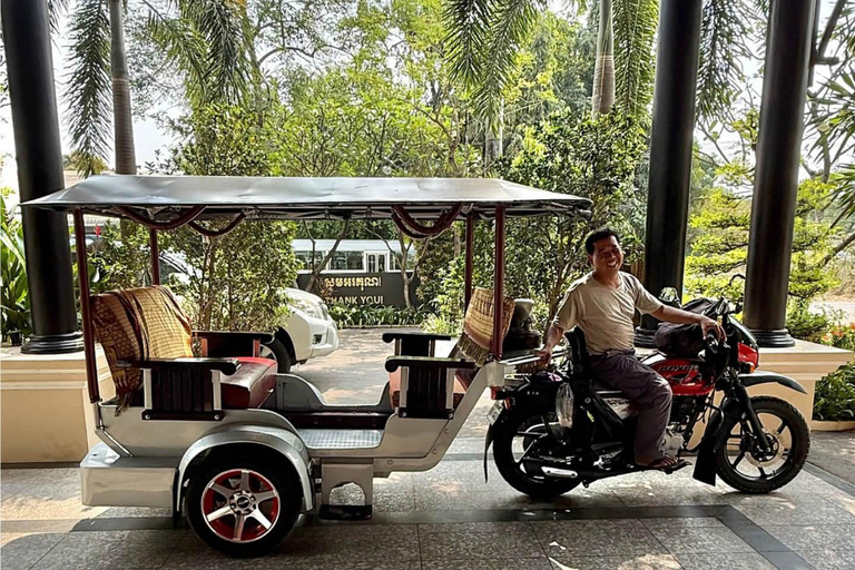 Siem Reap: Phare Cambodian Circus Private Roundtrip Transfer Phare Circus Private Roundtrip Transfer By AC Car/Van