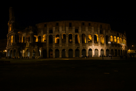Rome: Colosseum Night Tour with Arena & Underground Rome: Colosseum Night Tour with Arena & Underground
