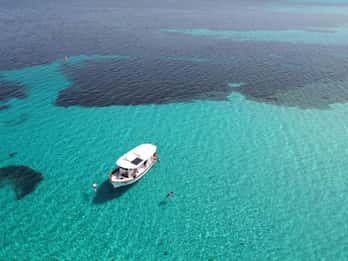 Da San Teodoro: escursione di pesca turistica a Tavolara