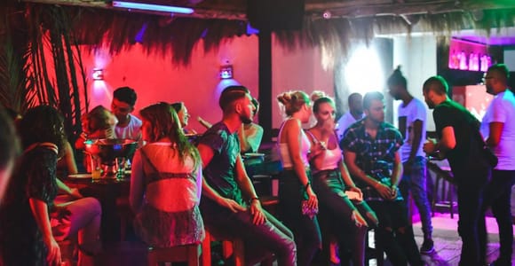 Djerba Nightlife Party Crawl: Drink, Dance & Explore Djerba