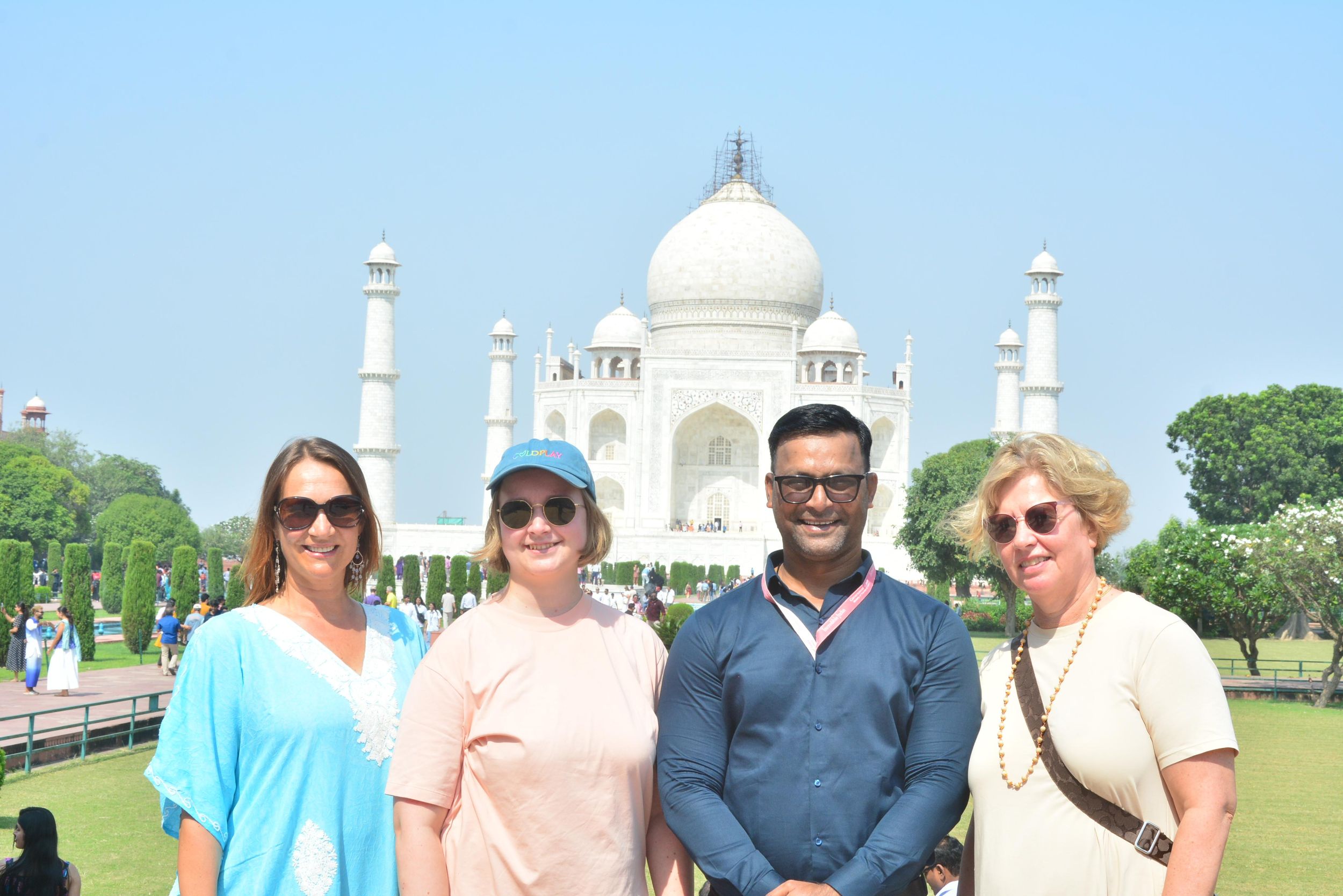 Ab Delhi: Taj Mahal bei Sonnenaufgang & Agra Fort – geführte Tagestour