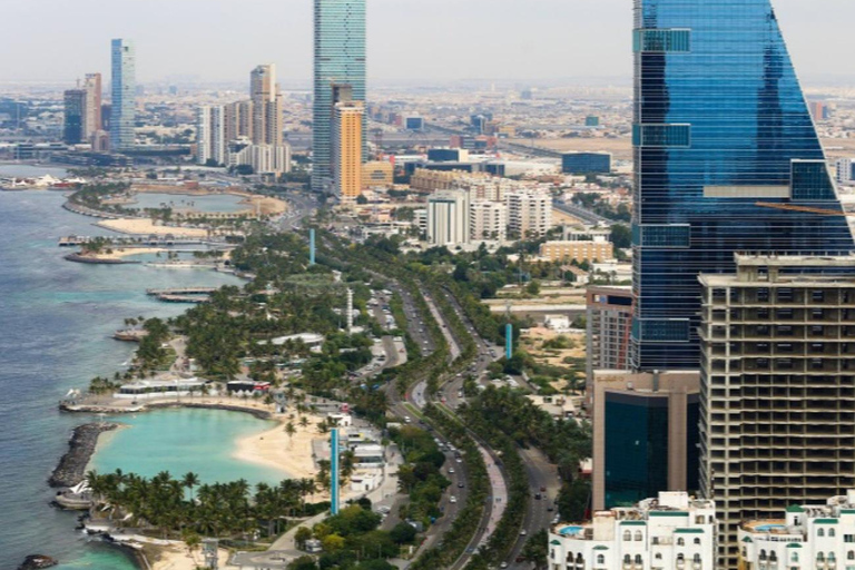 جدة: جولة إرشادية في المدينة القديمة والكورنيش والمسجد العائمجدة: يوم كامل خاص وفخم.