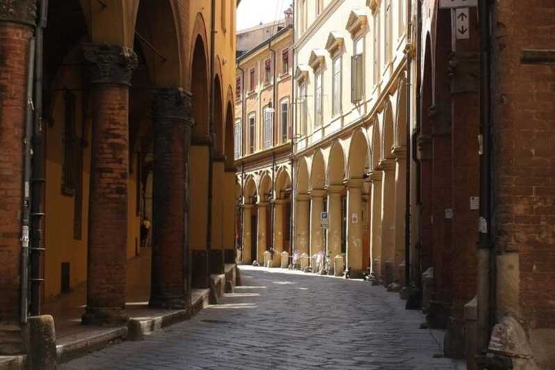 Bologna : Historic Center Walking Tour