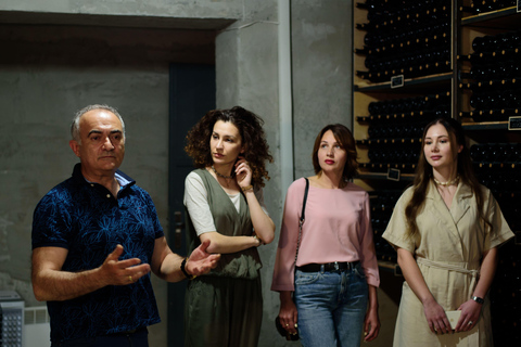 Rare Grape & Wine Tasting Experience at MOONQ