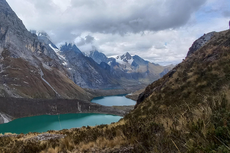 Desde Huaraz/Lima: Excursión de 11 días al Circuito de la Montaña Huayhuash