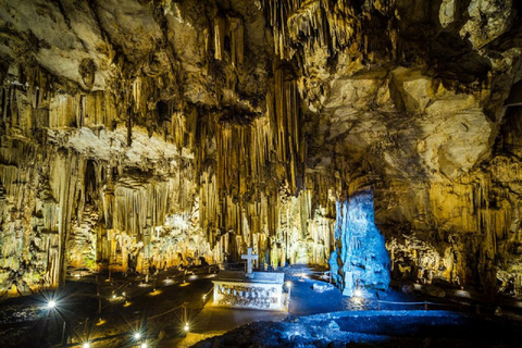 Desde Rethymno: Arkadi- Margaritas - Cueva de Melidoni - AxosPueblos de Montaña Creta: Arkadi-Margarites-MelidoniCueva-Axos