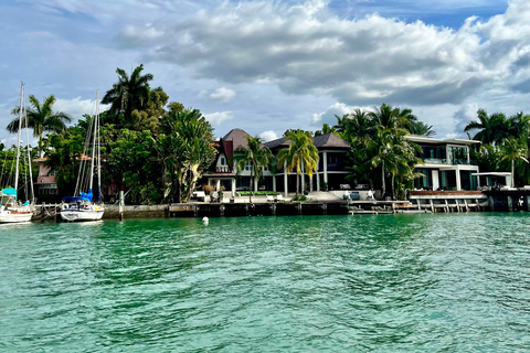 Miami: Tour en barco por las Casas de los Millonarios con bar de mojitos a bordo