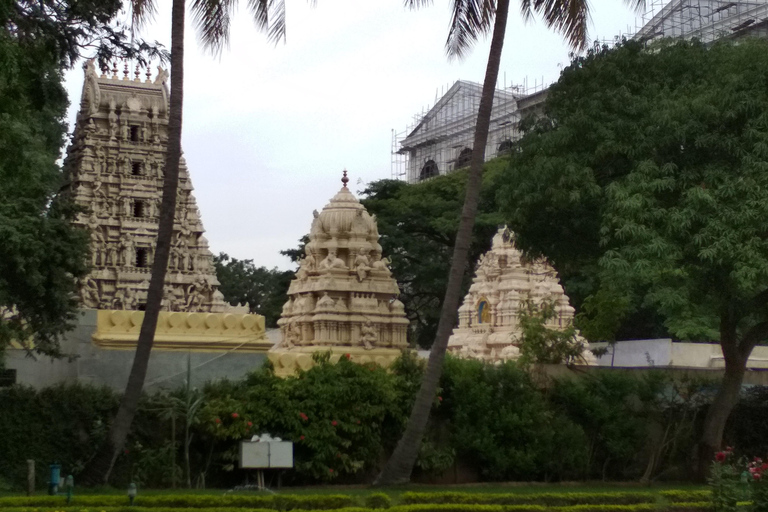 Tour turístico privado de medio día por Bangalore