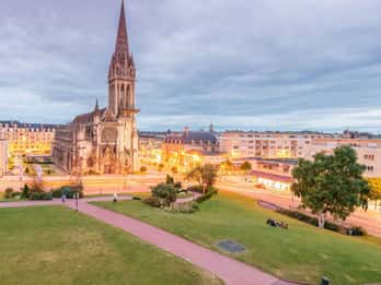 O melhor de Caen: Excursão a pé particular com um local