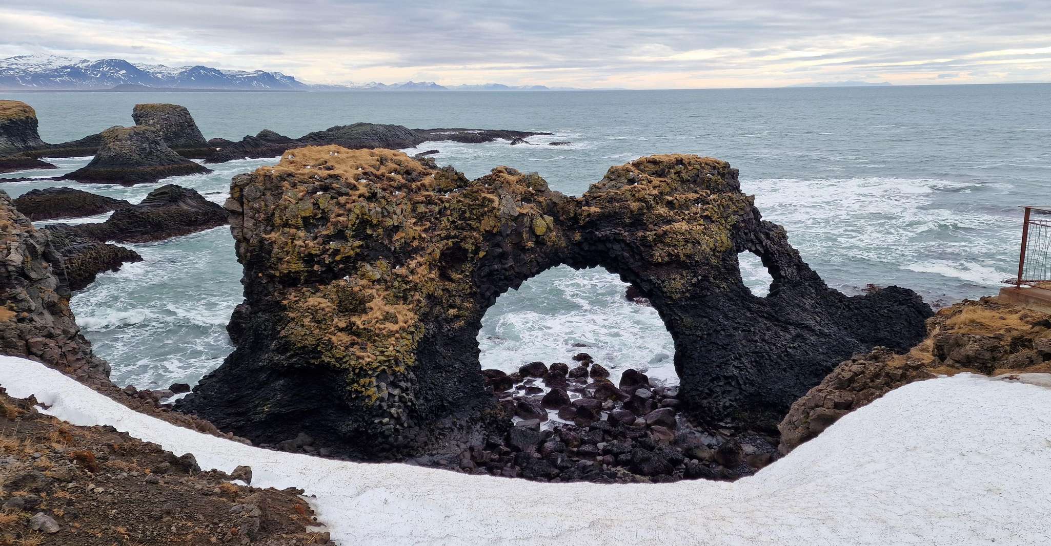 Reykjavik, Snaefellsnes Peninsula private tour with local - Housity