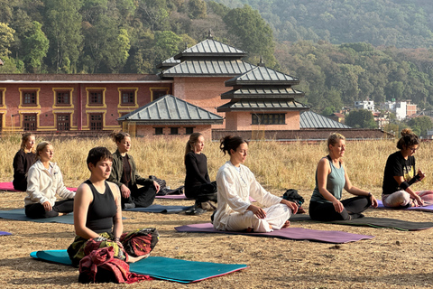 Kathmandu: 4-Day Nagarkot Yoga Retreat with Sunrise Hike