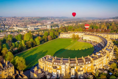 London: Avebury Stone Circles & Roman Baths Chinese Day Tour Includes Roman Baths