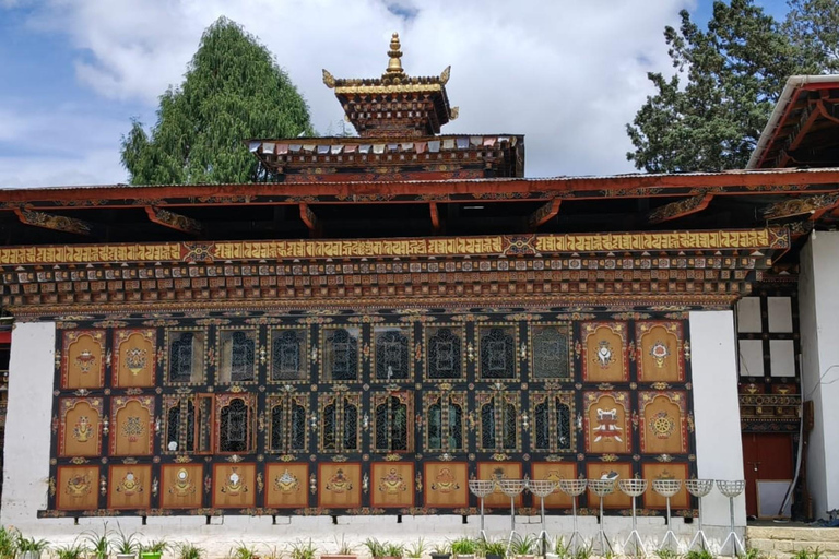 7 Day Budget-Friendly Bhutan Tour with All-Inclusive Service