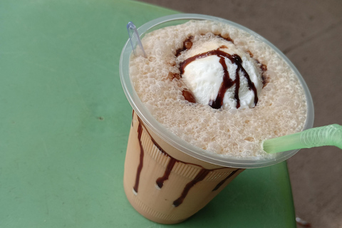 Agra- Old market tour and Food Walk by TUK TUK