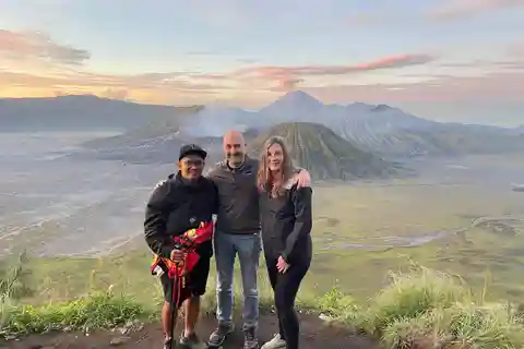 From Yogyakarta or Bali: 3-Day Bromo & Ijen Volcano Trip