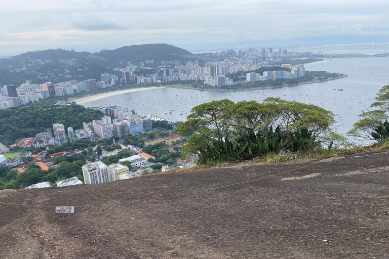 Walking tour + Trail Favelas Babilônia and Chapéu Mangueira Favela Tour + Trilha Morro da Babilônia