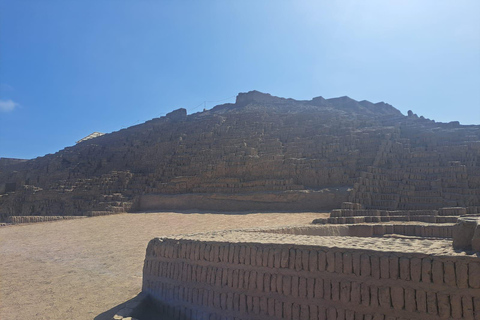 Lima: Larco Museum & Huaca Pucllana Tour with Lunch