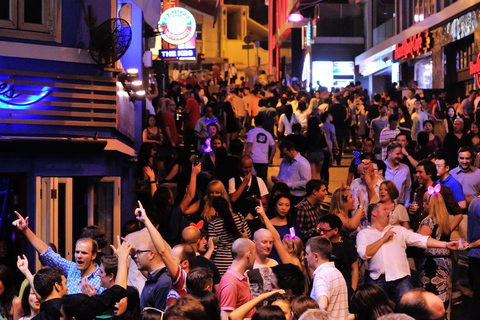 Hong Kong: Private Night Tour with Local