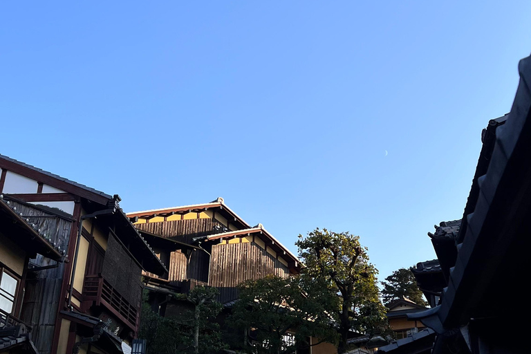 Kyoto: Higashiyama Guided Walking Tour with Kiyomizu-dera