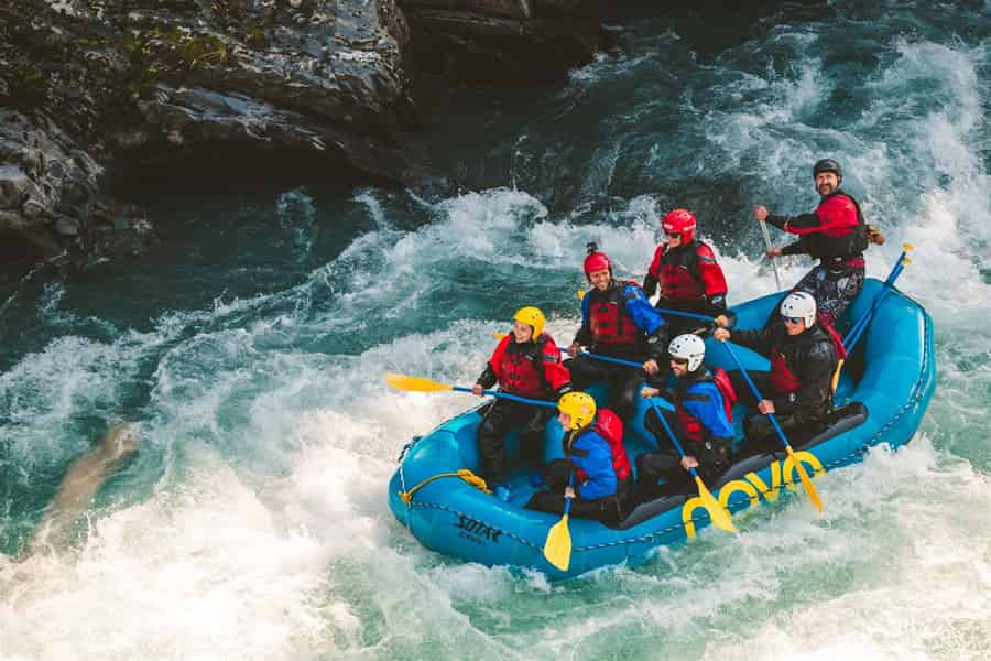 Hope, Alaska: Wildwasser-Rafting auf dem Six Mile Creek durch zwei Canyons. Foto: GetYourGuide Hope, Alaska: Wildwasser-Rafting auf dem Six Mile Creek durch zwei Canyons. Foto: GetYourGuide