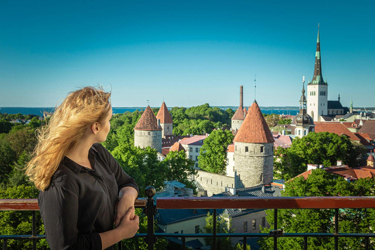 Oude Tallinn Privé Fotoshoot TourMajestueuze Tallinn Privé Fotoshoot Tour