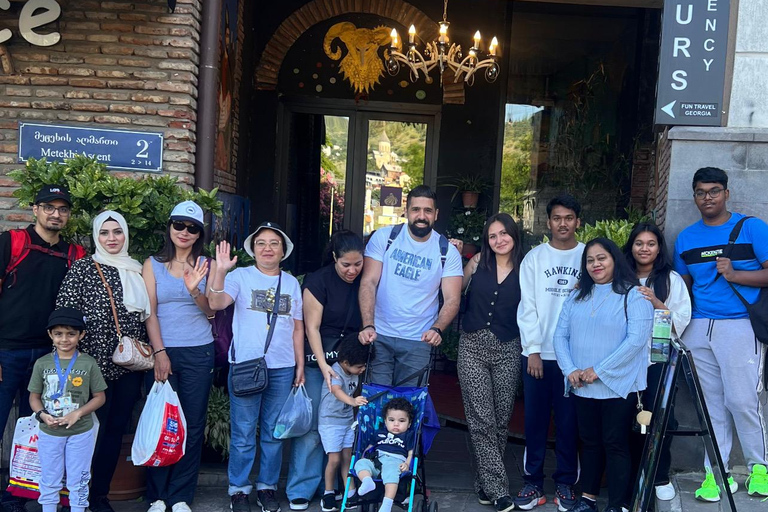 Tbilisi: 6-Day Georgia Tour with Wine Tasting & Cooking