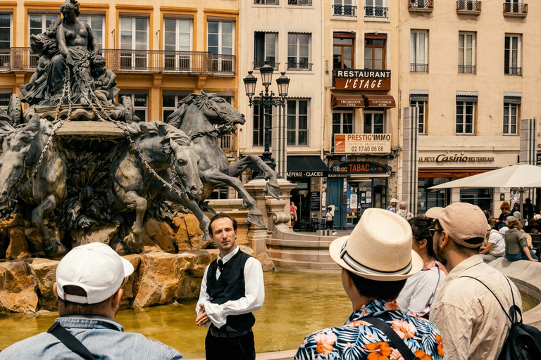 Lyon Revolution Tour - An immersive tour with André Ampère Shared Group