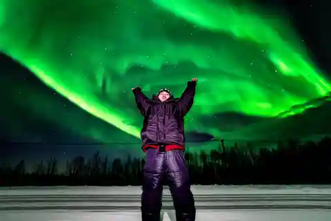 Rovaniemi: Excursión a la Aurora Boreal garantizada con fotos