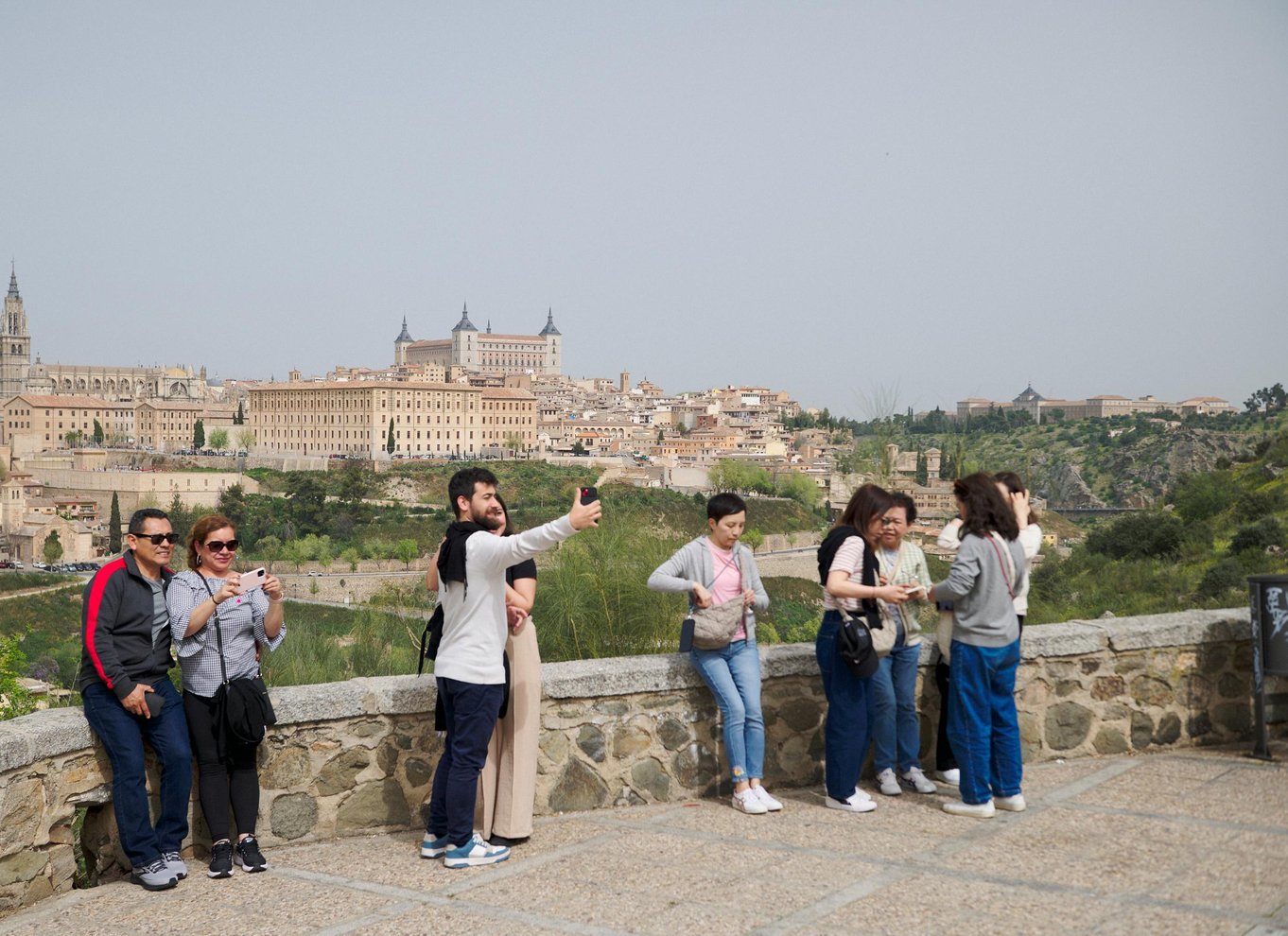 Madrid: Segovia- og Toledo-tur, Alcazar og katedral