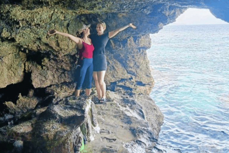 Giro dell'isola di Boracay con esperienza di bagno caldo KawaTour dell'isola di Boracay con i bagnanti del bagno Hot Kawa