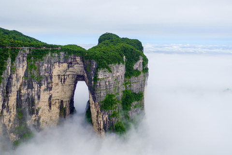 Zhangjiajie: 4-Day Avatar Tianmen Mountain Tour with Hotel