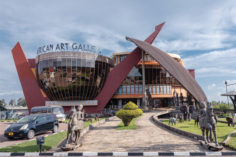 Arusha: A Walking City Tour Museum, Culture & Everyday Life