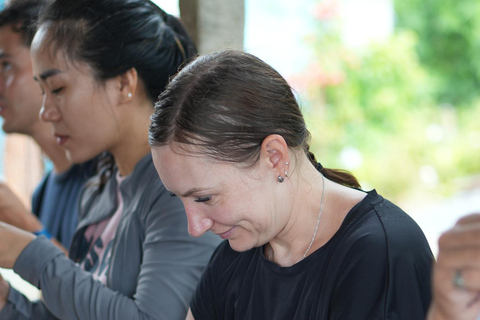 Hidden Craft Villages: Hoi An Countryside Bike Experience