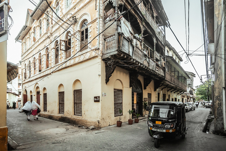 Mombasa Meals Food Tour with 15+ Tastings