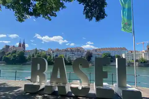 Lo mejor de Basilea: ruta guiada en bicicleta de 2,5 a 3 horas.
