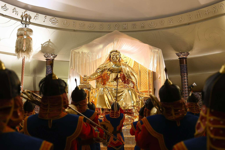 أولان باتور: جولة سير خاصة مع مرشد محليجولة سيرًا على الأقدام لمدة ساعتين