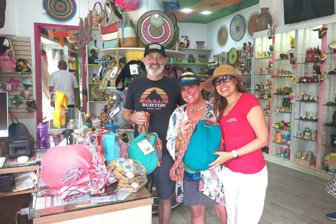 Cali: Salsa Class and Market Tour with Food Tasting