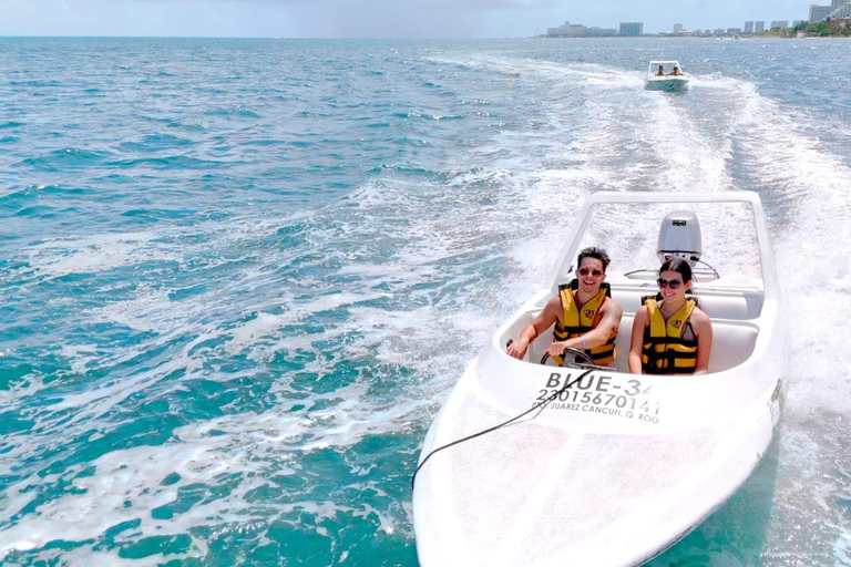 Cancún: Tour nella giungla in motoscafo e avventura di snorkeling