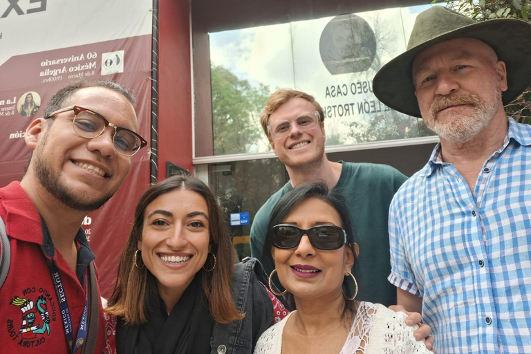 Visite guidée du quartier de Coyoacán et du musée Léon TrotskyVisite guidée du quartier de Coyoacán et du musée Leon Trotsky