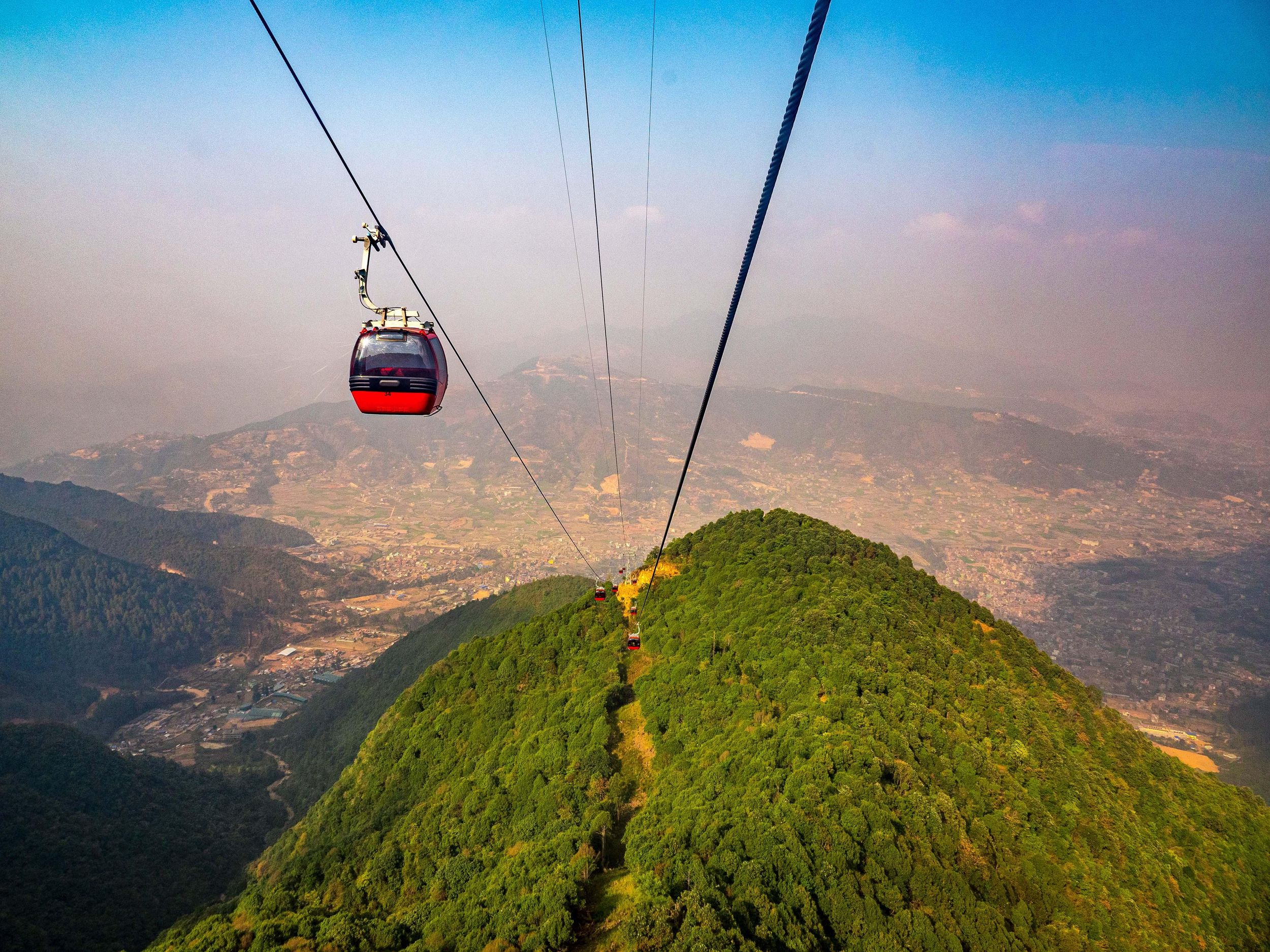 Kathmandu: Tour mit Seilbahn zum Chandragiri-Hügel und zum Affentempel