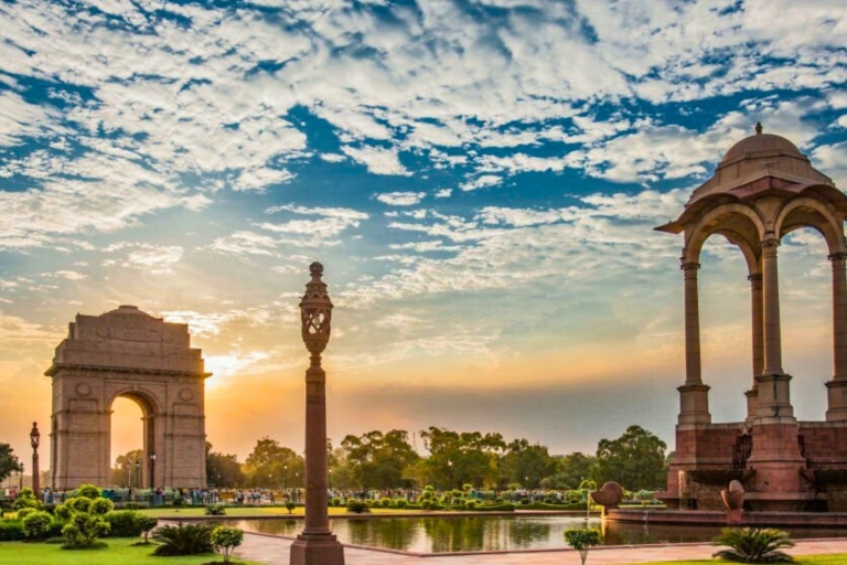 Vanuit Delhi: 5-daagse Gouden Driehoek Tour met TijgersafariVervoer, gids, ticket & 3 sterren hotel met dagelijks ontbijt