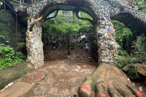 Nairobi: Kitengela Glass Tour with Glass Blowing