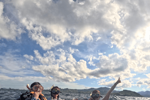 Labuan Bajo: Private Yacht Komodo-Inseln &amp; Manta-SchnorchelnPrivate Yachttour am Vormittag (13:00–19:00 Uhr) – Maximal 6 Gäste