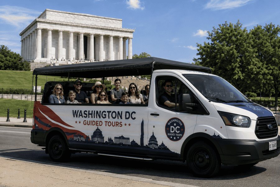 Washington, D.C.: Open-Air-Kleingruppentour zu Denkmälern und Sehenswürdigkeiten. Foto: GetYourGuide Washington, D.C.: Open-Air-Kleingruppentour zu Denkmälern und Sehenswürdigkeiten. Foto: GetYourGuide