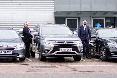 Oxford University and Highclere Castle Day Tour Executive Car