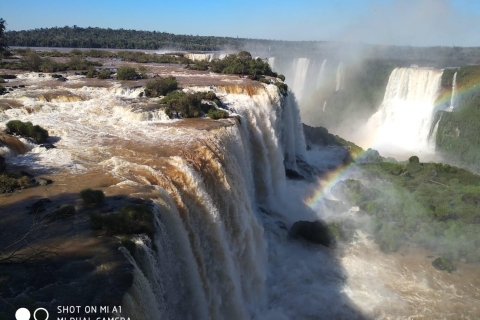 Día Completo Cataratas del Iguazú Lados Brasil y ArgentinaExcursión a ambos lados de las Cataratas del Iguazú, incluso desde el mar.