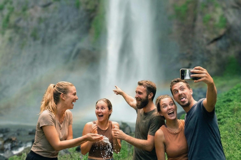 Jakarta: Bandung Waterfall, Dusun Bambu & Tea Tour From Jakarta : Private Bandung Tour