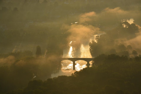 Hot Air Balloon Flight above the Castle of ChenonceauSunrise Hot Air Balloon Flight